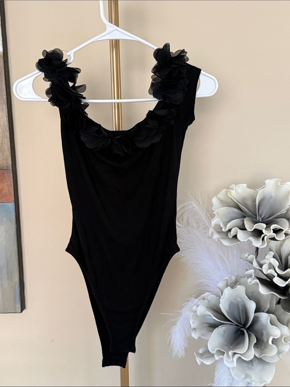 Source Unknown Black Floral-Appliqué Sleeveless Bodysuit